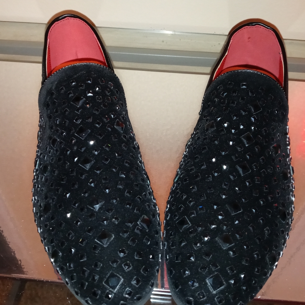Designer Shoes - Picture 3 of 5